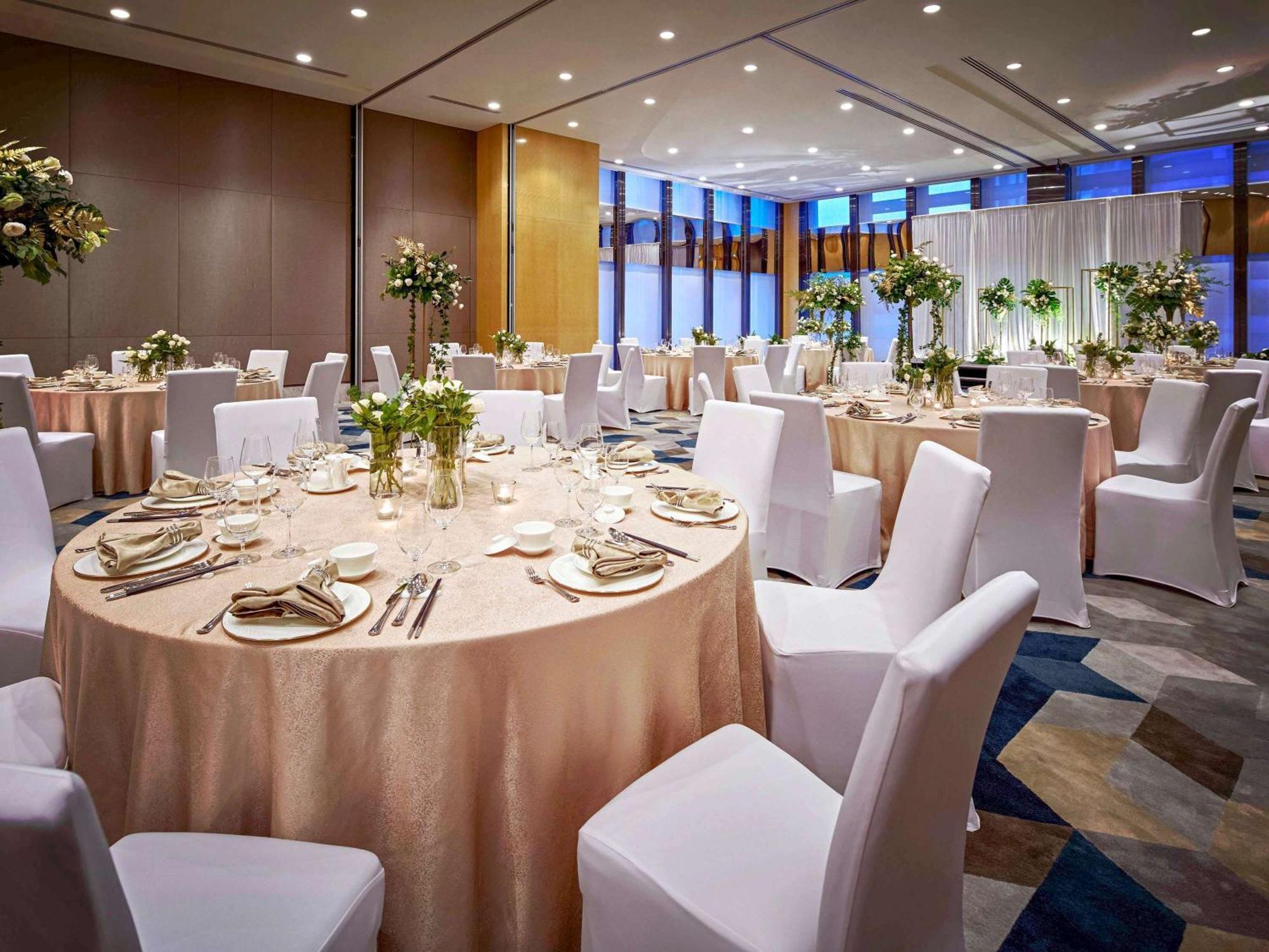 Sofitel Singapore City Centre Kültér fotó